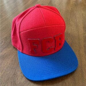 FC Bayern Munich fitted camper hat